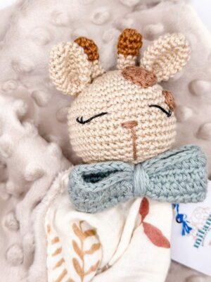 Girafe - Peluche au crochet carré