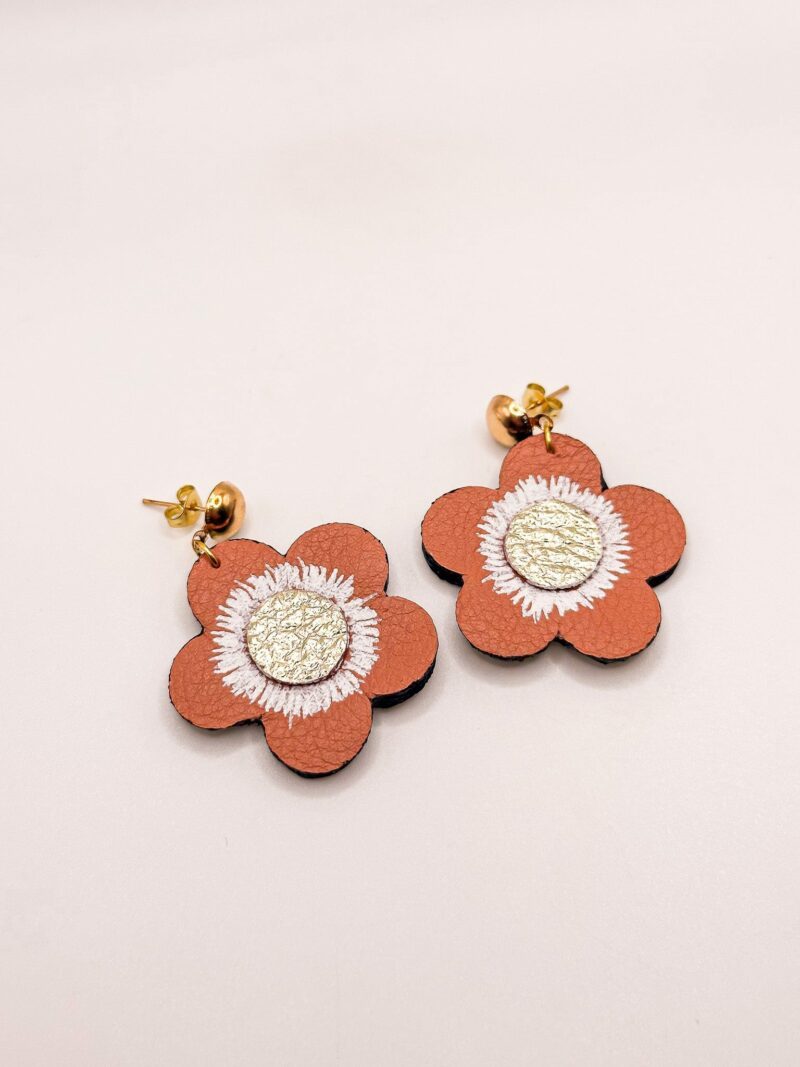 Boucles d'oreilles fleurs MONA – Image 3