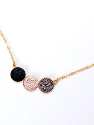 Collier Trio Noir