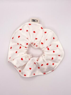 Chouchou motif petits coeurs rouges