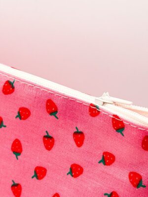 Trousse - Fraises rouges