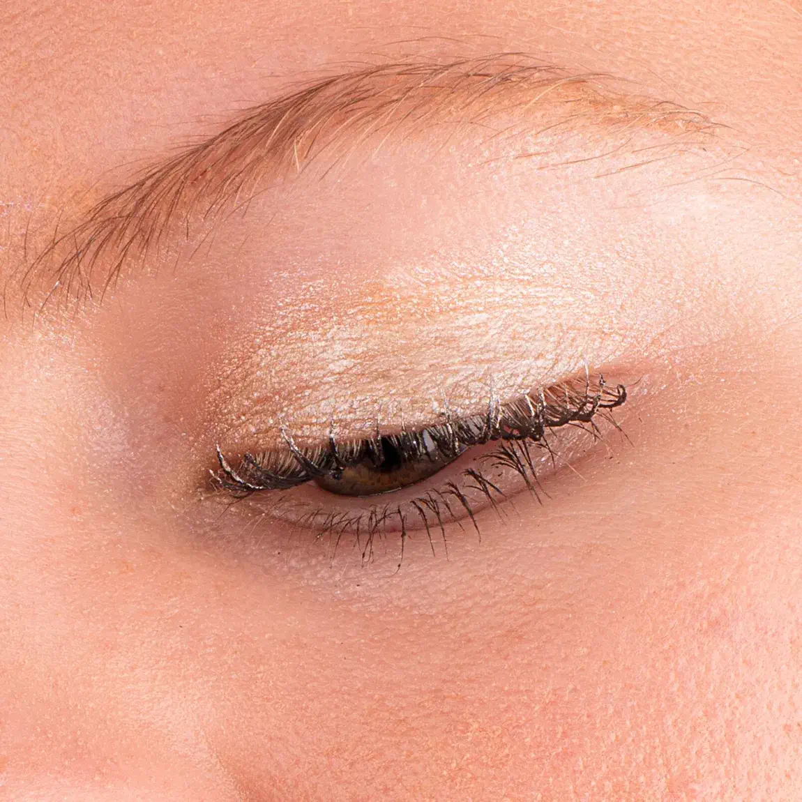 Fard à paupières Liquide – Image 3