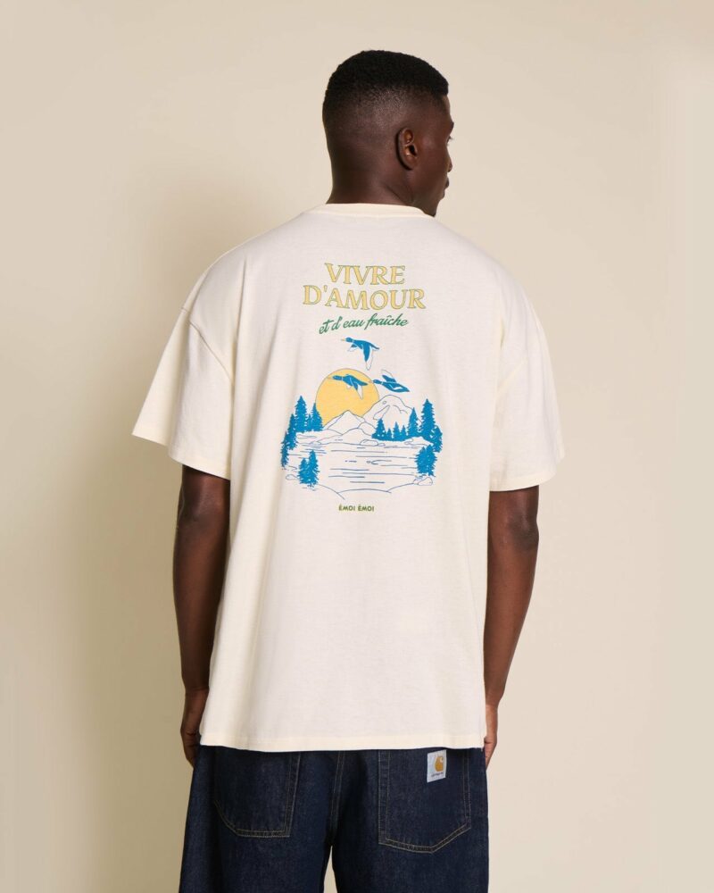 Le t-shirt Vivre d'amour et d'eau fraîche – Image 3