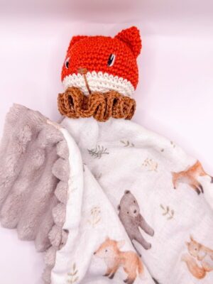 Renard - Peluche au crochet carré