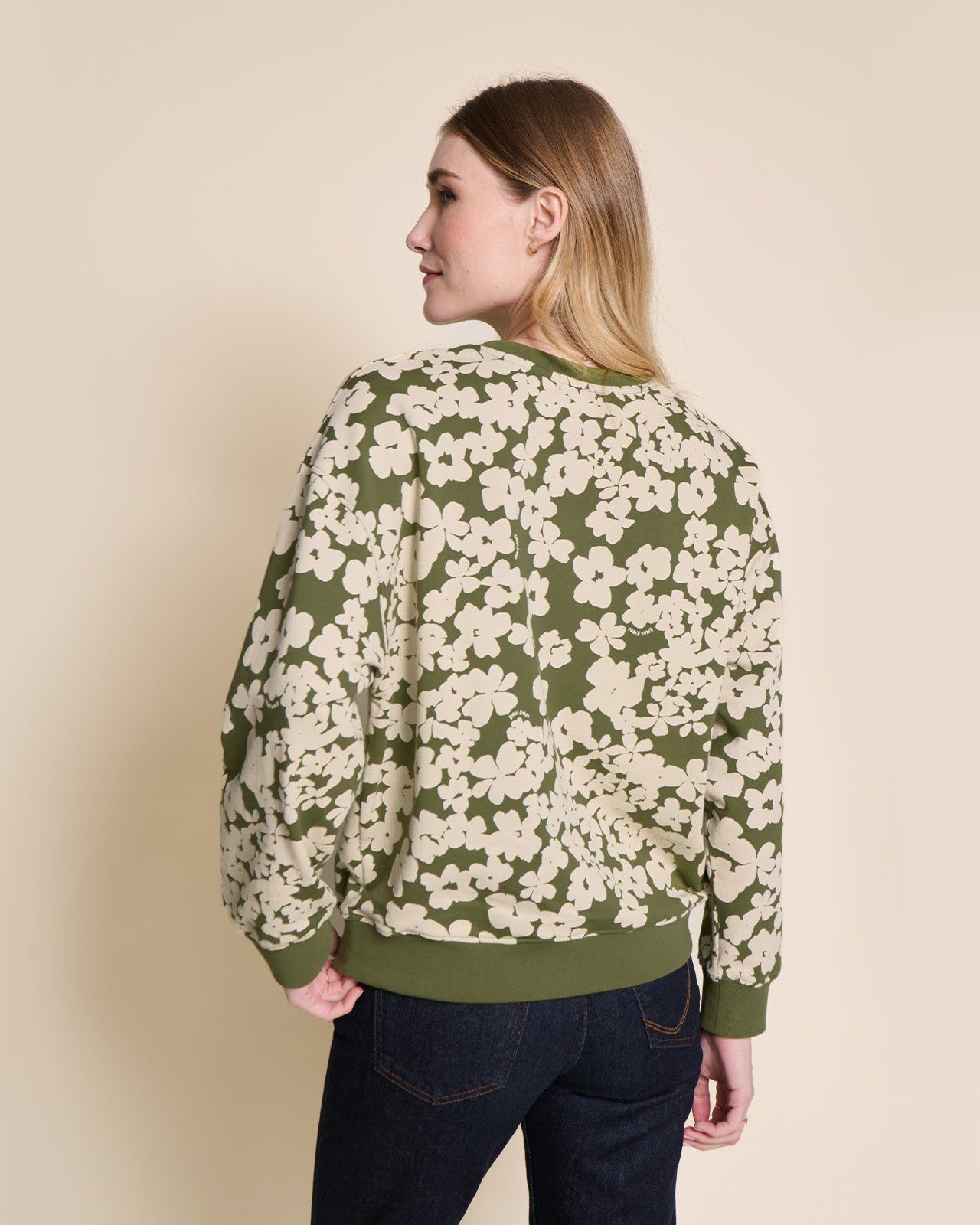 Le sweat Sky - Fleurs sauvages – Image 6