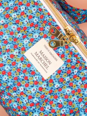 Trousse magique si pratique - Fleurs rouges