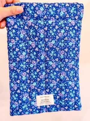 Pochette livre - Petites fleurs bleues