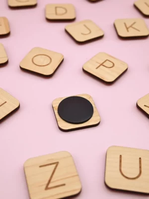 Alphabet magnétiques bois
