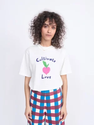 Le t-shirt - Cultivate love