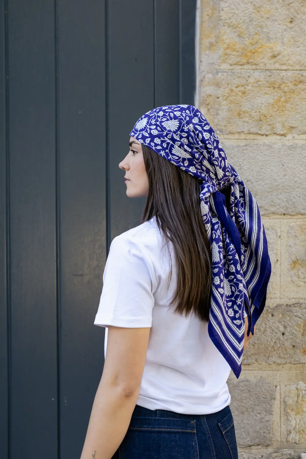 Foulard 100x100 - Frida bleu indigo – Image 3