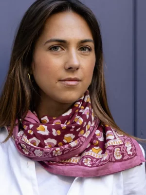 Foulard 100x100 - Rosa léopard bordeaux